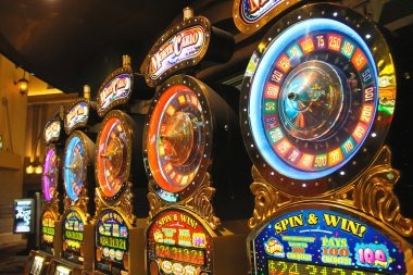 musang Hood vs Wolf live dealer table with character cards and betting layout
